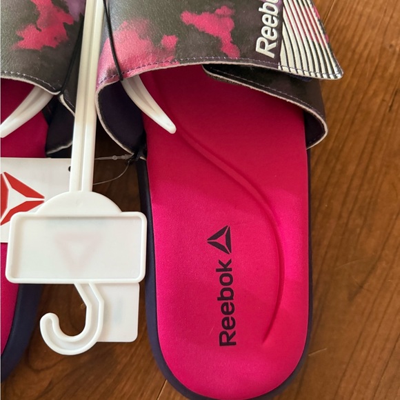 Reebok Pink and Black Slide Sandals - Picture 3 of 5